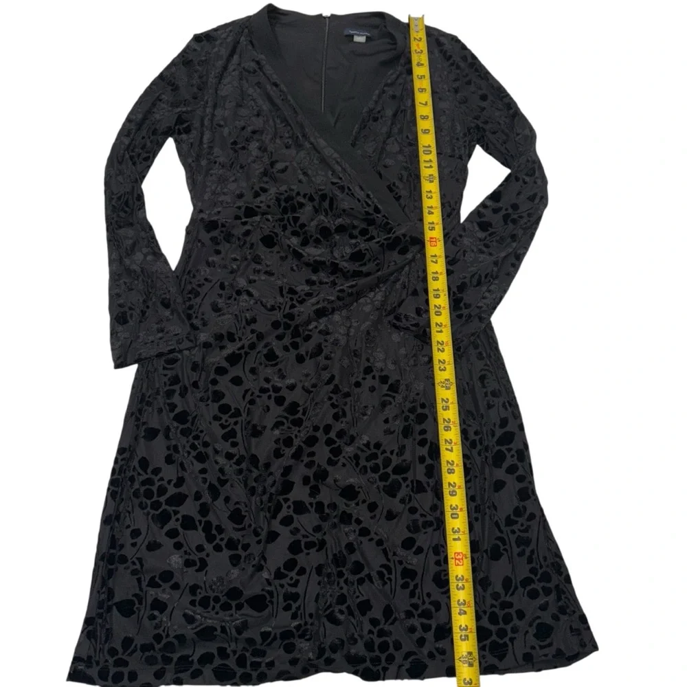 Tommy Hilfiger Women's Sheath Knit Long Sleeve Surplus Neckline Dress Sz 12 - Picture 8 of 10